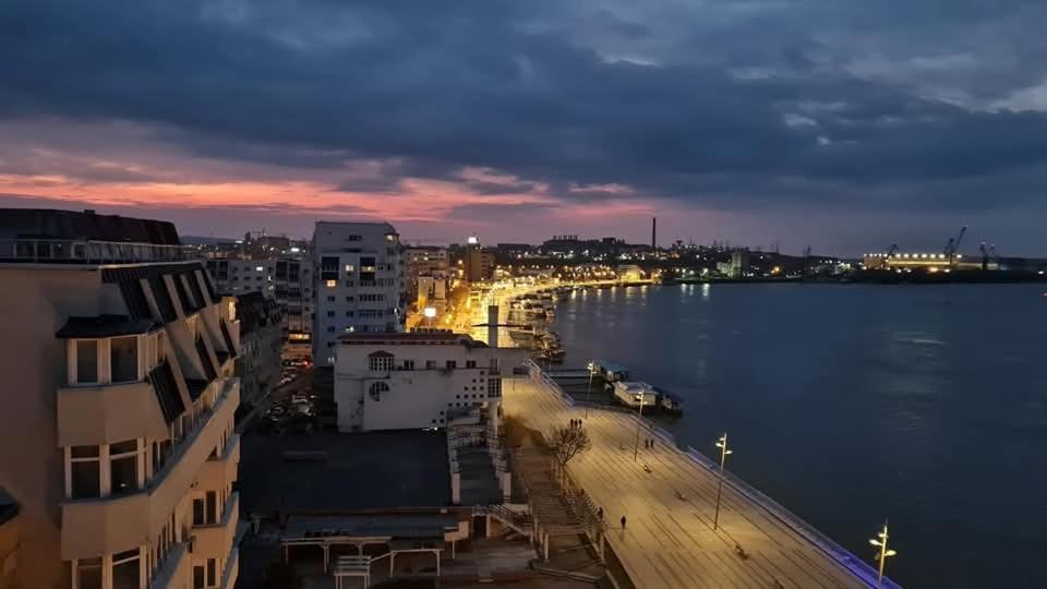 Diana Sunshine Apartment Tulcea Ngoại thất bức ảnh